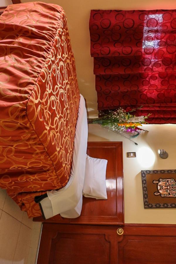 Hotel Elmer-Z Cusco Bagian luar foto