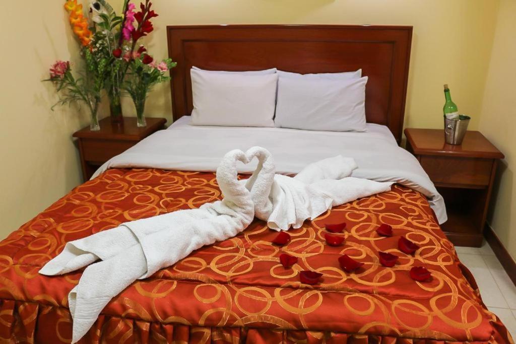 Hotel Elmer-Z Cusco Bagian luar foto