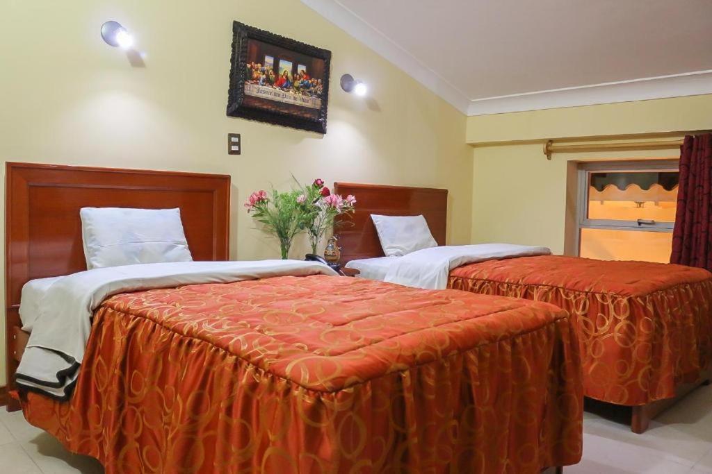 Hotel Elmer-Z Cusco Bagian luar foto